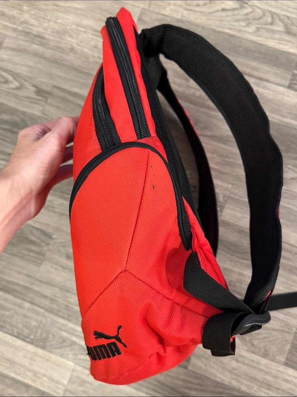 Puma Ferrari Scuderia Ferrari fanwear backpack, as is